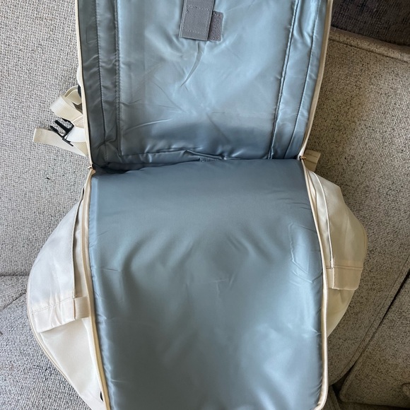 Elegant Cream Backpack - Picture 9 of 15